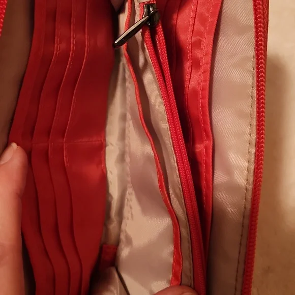 Lug Quilted Orange Wristlet/wallet - Picture 6 of 14